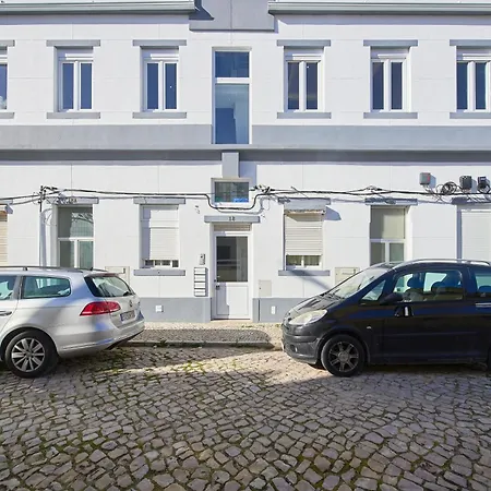 & Surf With Patio, By Timecooler 아파트