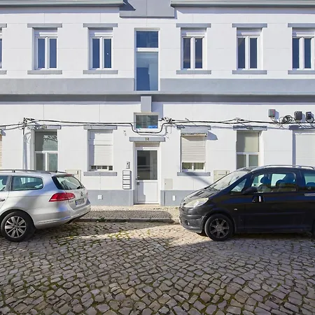 아파트 & Surf With Patio, By Timecooler