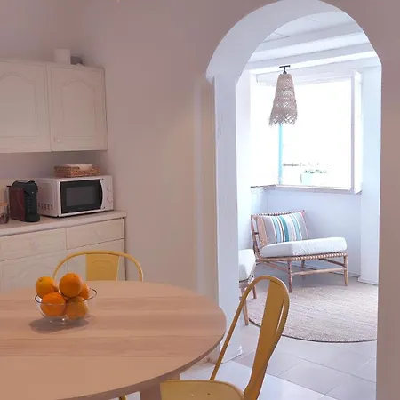 Appartement & Surf With Patio, By Timecooler