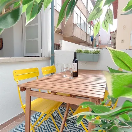 & Surf With Patio, By Timecooler Appartement Costa da Caparica