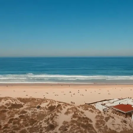 & Surf With Patio, By Timecooler Costa da Caparica