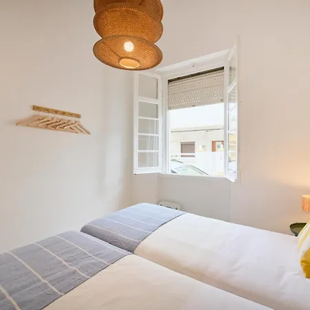 & Surf With Patio, By Timecooler Appartement