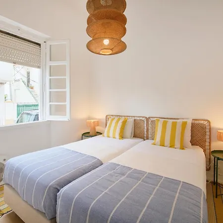 & Surf With Patio, By Timecooler Apartment *