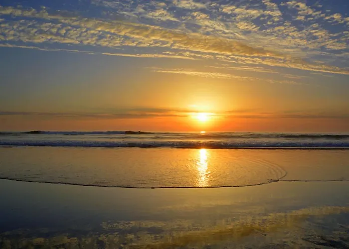 & Surf With Patio, By Timecooler * Costa de Caparica