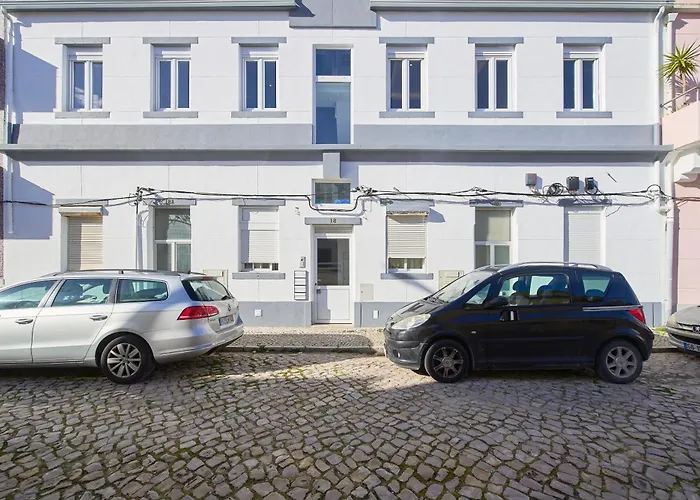 Διαμέρισμα & Surf With Patio, By Timecooler